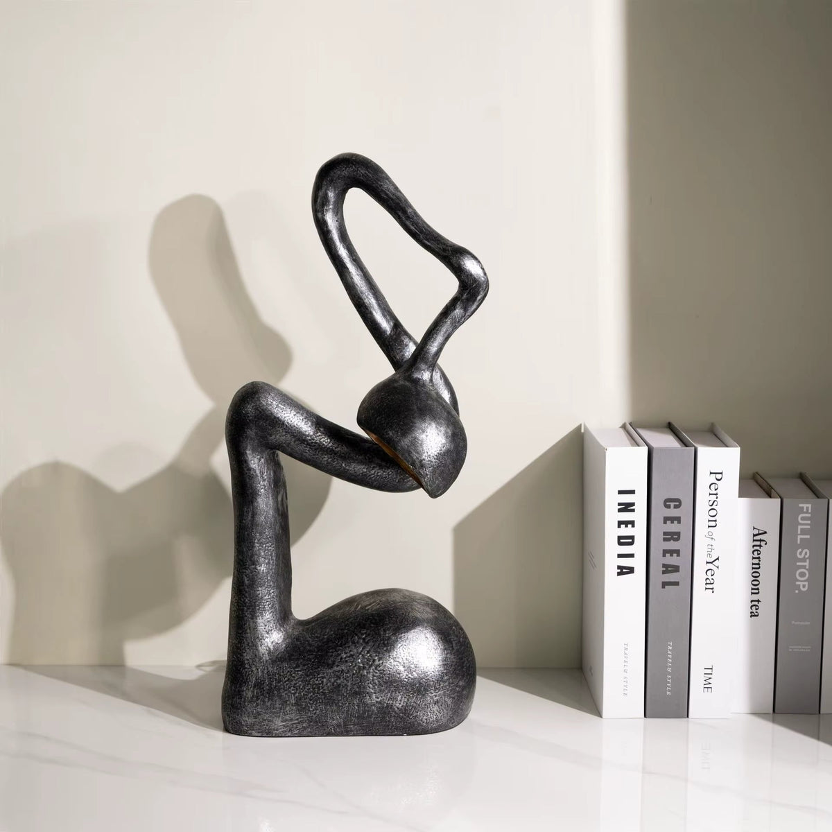 Lampadaire sculptural nordique